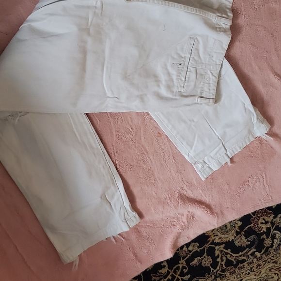 Club monaco white rip jeans - Picture 6 of 8